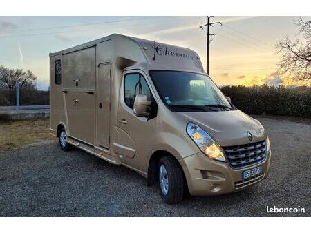 découvrez comment choisir le camion vl idéal pour transporter vos chevaux d'occasion, avec des conseils pratiques et des critères essentiels pour faire le bon choix.